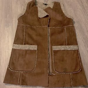 Long tunic vest for cold weather